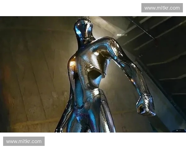 暴风英雄阴影背后的力量与传承揭秘：一场命运交织的史诗冒险